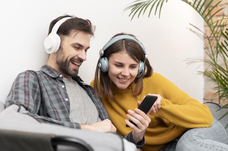 As vantagens da comunicação paroquial através de um site e aplicativo